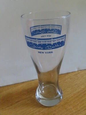 Vintage MICKEY MANTLE'S Restaurant No. 7 NEW YORK YANKEES 8.5" Tall Glass - Image 1 of 4