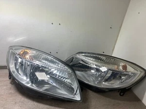 2008 SKODA FABIA PASSENGER & DRIVER SIDE FRONT HEADLIGHTS PAIR - Picture 1 of 9