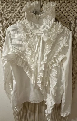 Blusa de pasarela Givenchy Couture blanca con volantes de algodón talla 36 (al por menor $4,000) Foto 1 de 4