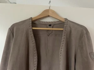 NEU! Wunderschöne Wildleder Imitat Jacke Gipsy Gr XL Fransen - Bild 1 von 8