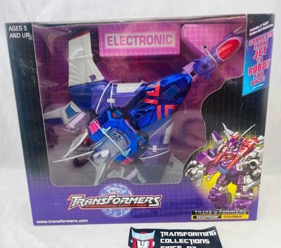 Transformers Botcon 2002 Expanded Universe Cyclonus MISB - Image 1 of 4