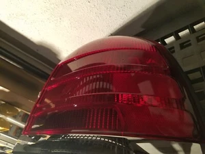 Fits Ford Crown Victoria Tail Light Assembly 1999-2005 Passenger Side Rear - Picture 1 of 7