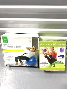 GAIAM TOTAL BODY BALANCE BALL 75 cm/Gaian Pilates kit beginner’s - Picture 1 of 3