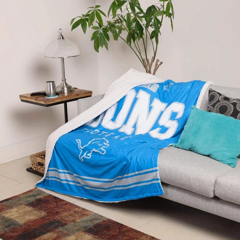 Detroit Lions Sherpa Fleece Throw Blanket Soft Warm Blanket For Coach Sofa Gift Cover