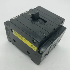 Square D EHB34015 3 Pole 15 Amp 480 277V AC 3 Phase EHB4 Bolt On Circuit Breaker - Picture 1 of 14