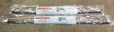 Genuine OEM Honda Civic 4dr Wiper Insert Rubber Pair Front 2006 2007 Inserts Set - Image 1 of 2
