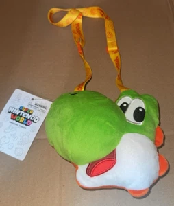 SUPER NINTENDO WORLD UNIVERSAL STUDIOS HOLLYWOOD YOSHI PLUSH LANYARD NEW - Picture 1 of 1