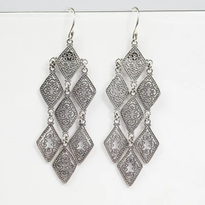 Pendientes de gancho colgantes de filigrana geométrica de plata de ley Foto 1 de 4