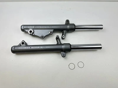 BRAS DE FOURCHE YAMAHA X-MAX 125 2006-2009 - Photo 1/4