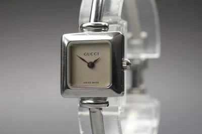 [Quasi come nuovo] Orologio da donna Gucci 1900L 20 mm quadrante argento... - Immagine 1 di 4