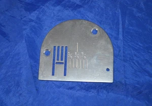 NEEDLE THROAT PLATE ZIGZAG NECCHI 531 533 SEWING MACHINES PARTS - Picture 1 of 1