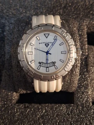 Swiss Legend Men's Dive Watch 3 ATM w/r  48 Mm Dial. White Silicon Band Running - Image 1 of 4