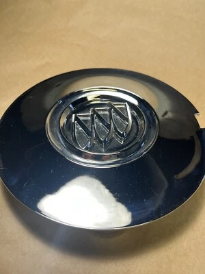 Buick Enclave 2008-2010 cromo OEM tapa central P/N 9597105 Foto 1 de 4