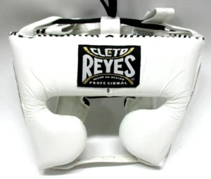 Cleto Reyes Cheek Protection Boxing Headgear - WH - S - Preowned - Picture 1 of 4