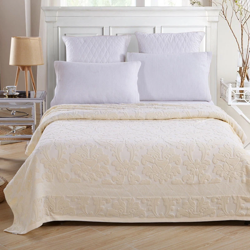Classic Pure Cotton Blanket Flower Relief Soft Towel Blankets Four Seasons Cover - Image 1 of 4