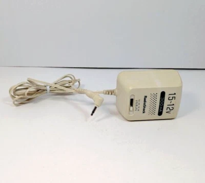 Adaptador de CA Radio Shack 273-1662A 1,5-12 V 300 mA 6 pies ajustable 1 punta intercambiable Foto 1 de 4
