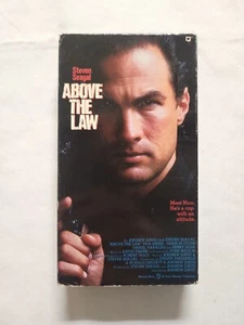 ABOVE THE LAW Steven Seagal VHS Tape, COMPLETE/TESTED SEE PHOTOS (VHS51) - Picture 1 of 4