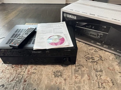 Yamaha RX-V385BL - New In Box - Image 1 of 4