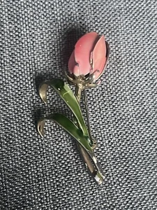 Vintage Tulip Brooch Pin Pink Green Enamel Retro Lapel Scarf Gold Tone Floral - Picture 1 of 5