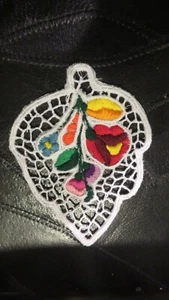 Kalocsa ungherese decori ricamati 5" x 3" - Foto 1 di 2