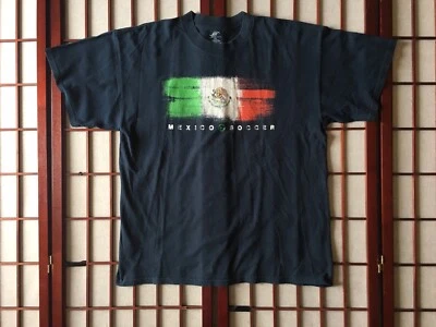 Camiseta Simply For Sports Azul con Aspecto Envejecido Bandera México Fútbol Gráfico Hombres Talla L Foto 1 de 4