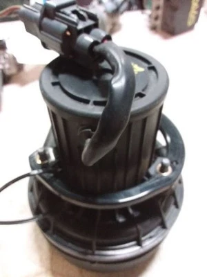 Bomba de inyección de aire 4,2 L compatible con 07-09 XK 341341 Foto 1 de 4