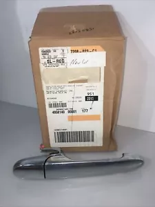 Chevrolet GM OEM 05-10 Cobalt Rear Door-Handle Outside Exterior Right 15803522 - Picture 1 of 4