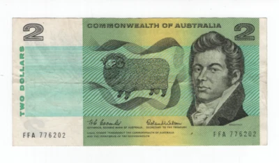 1966 $2.00 NOTE  - COOMBS/WILSON COMMONWEALTH OF AUSTRALIA BANKNOTE - image 1 of 4
