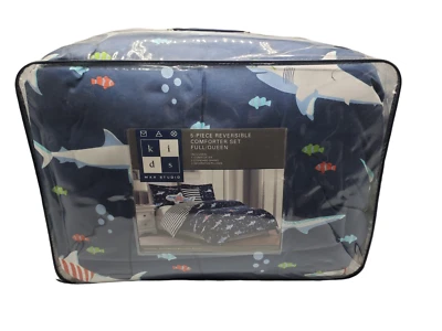 5 pc Max Studio Kids Pirate Sharks FULL/QUEEN Comforter Sham Deco Pillows Set - Image 1 of 2