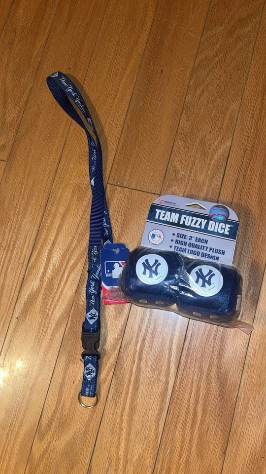 Yankees Lanyard And Fuzzy Dice - Image 1 of 1