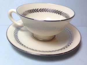 Lenox Majesty (F-529) Tasse & Untertasse Set(s) - Bild 1 von 2
