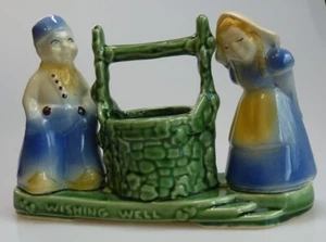 Vintage Shawnee Pottery USA 710 Dutch Couple BOY GIRL Wishing Well Planter EUC - Picture 1 of 7