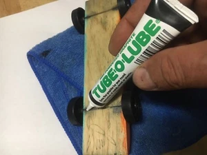 PINEWOOD DERBY FASTEST PURE DRY GRAPHITE TUBE O LUBE .21 OZ TUBE - Picture 1 of 3