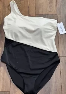 NWT Swimsuits For All 1pc White Black One Shoulder One Piece Swimsuit Size 16 - Picture 1 of 2
