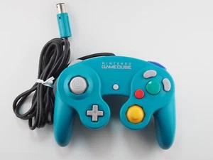 Emerald Blue Nintendo GameCube Controller GOOD CONDITION - Picture 1 of 7