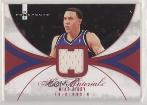 2007-08 Fleer Hot Prospects Hot Materials Red /25 Mike Bibby #HM-MB