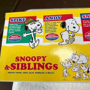Universal Studios Japan 2011 Peanuts SNOOPY Siblings Plush Mascot Set w Box - Picture 1 of 11