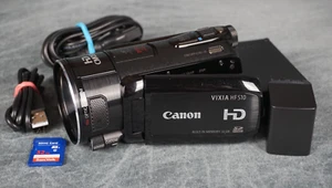 Canon VIXIA HF S10 Full HD 1080p AVCHD 32GB Flash Camcorder 10x W/ Extras Tested - Picture 1 of 12
