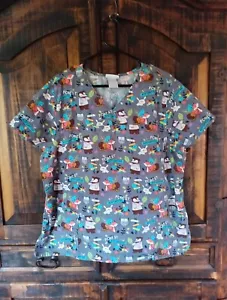 ScrubStar Women’s Size 2X Cotton Scrub Top Forest Adventure Animals Hedgehog - Picture 1 of 6