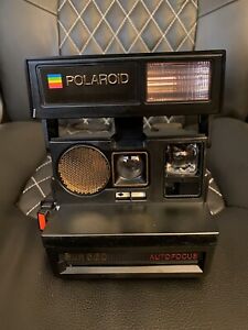 polaroid 660 autofocus Camera With Case And Strap Untested