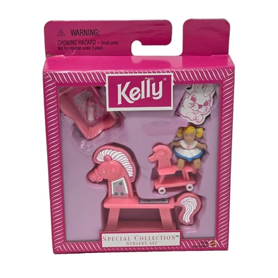 JUEGO DE GUARDERÍA KELLY 1997 VINTAGE CABALLO MECEDOR ROSA BARBIE MATTEL 17844 NUEVO EN CAJA Foto 1 de 4