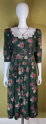 Miss Dorby 连衣裙 蕾丝领 Cottagecore 珍珠纽扣 80 年代 尺寸 12P 花卉 复古 — 第 1/4 张图片