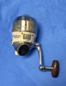 Pflueger Microcast 4410C Spincasting Reel 4 Bearing Ultra Light Wooden Handle - Picture 1 of 9
