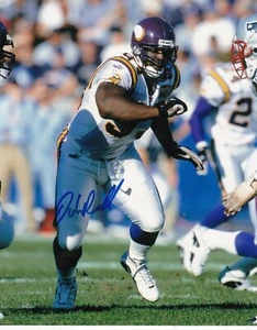 JOHN RANDLE MINNESOTA VIKINGS ACTION SIGNED 8x10 PHOTO - Picture 1 of 1