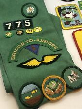GIRL SCOUT PATCHES PINS Green SASH Lot 32 Patches 4 Pins 1 Sash 1980’s Vtg