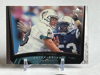 1998 Upper Deck Encore Football Card #85 Dan Marino Miami Dolphins - Image 1 of 2