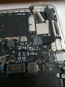 Apple Pro 13" Retina Logic Board (820-3476-A) - Bild 1 von 10