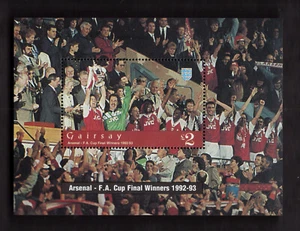 5 BRITISH FOOTBALL SOUVENIR SHEETS MINT NH (SOCCER) - Picture 1 of 1