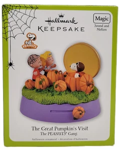 Hallmark Keepsake 2011 The Peanuts Gang La Grande Visita della Zucca Halloween - Foto 1 di 5