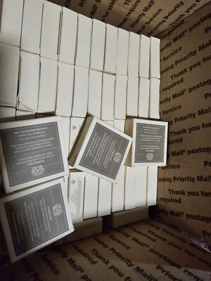 Jabón de pomelo Antica Farmacista Pompelmo. Lote de 100 barras 1,5 OZ Bnb.  Foto 1 de 2